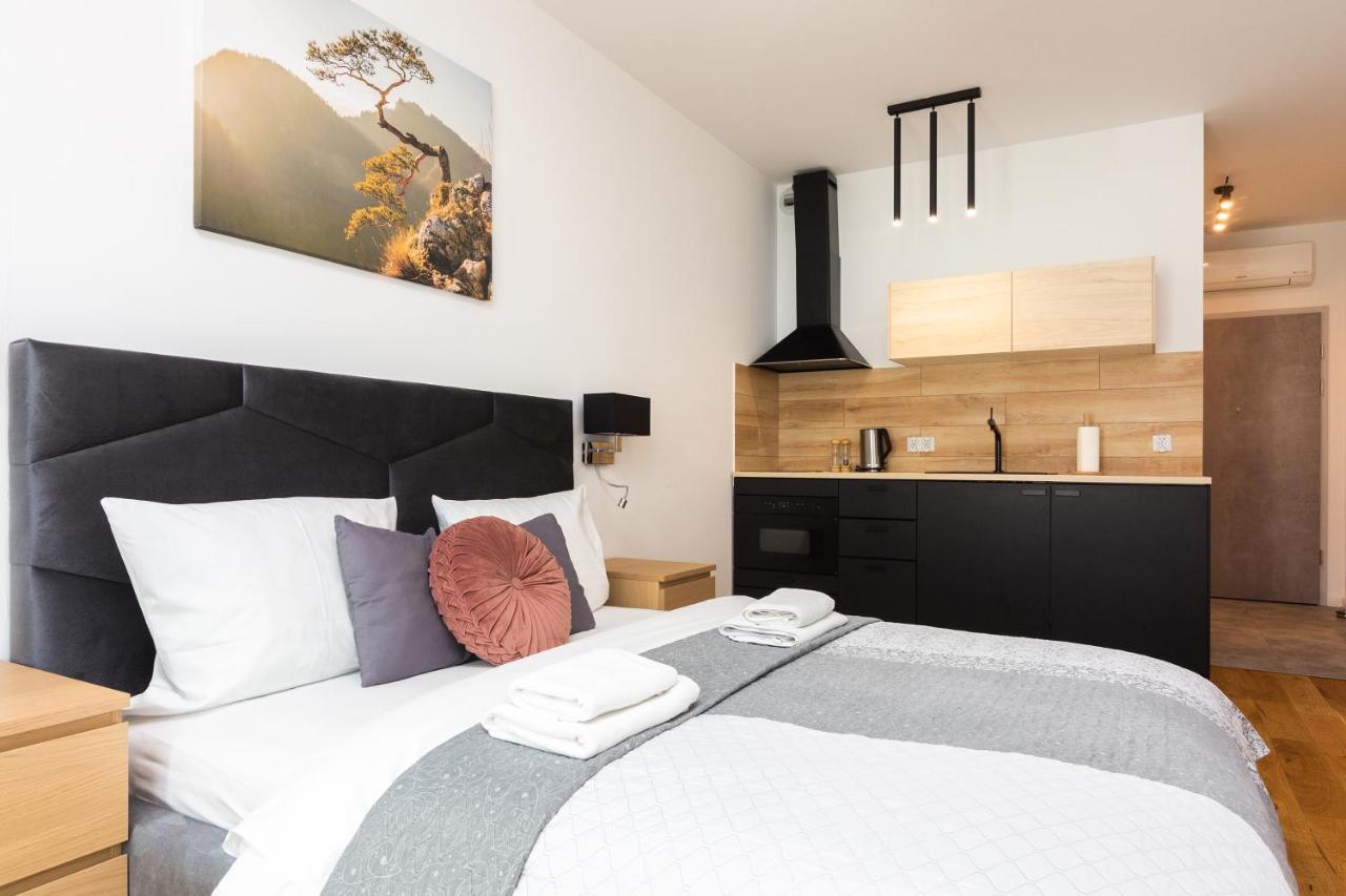 Old Town Rajska Street Apartment Krakow Bagian luar foto